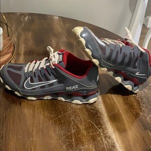 Nike reax sneakers